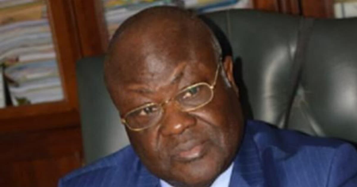 Sylvester MOH Tangongho. Directeur général du Trésor public camerounais