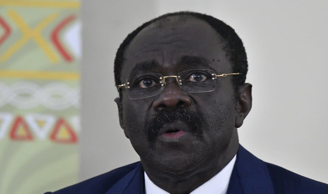 Narcisse Moelle Kombi, ministre des Sports et de l'Education Physique