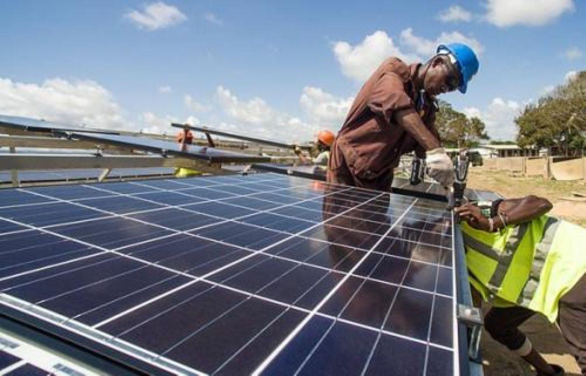Société Générale, se positionne pour la fourniture de l’énergie solaire en Afrique