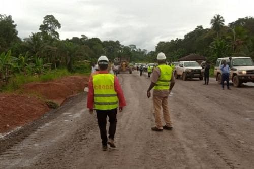 2909-15288-livraison-de-la-route-kribi-grand-zambi-dans-le-sud-du-cameroun-annoncee-pour-mars-2021_L