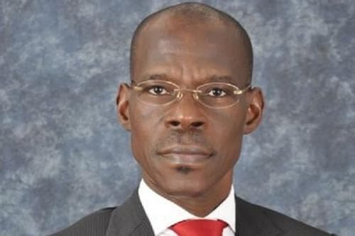 2010-17012-denis-l-bohoussou-le-dg-de-l-oapi-conteste-sa-suspension-par-la-presidente-du-conseil-d-administration_L