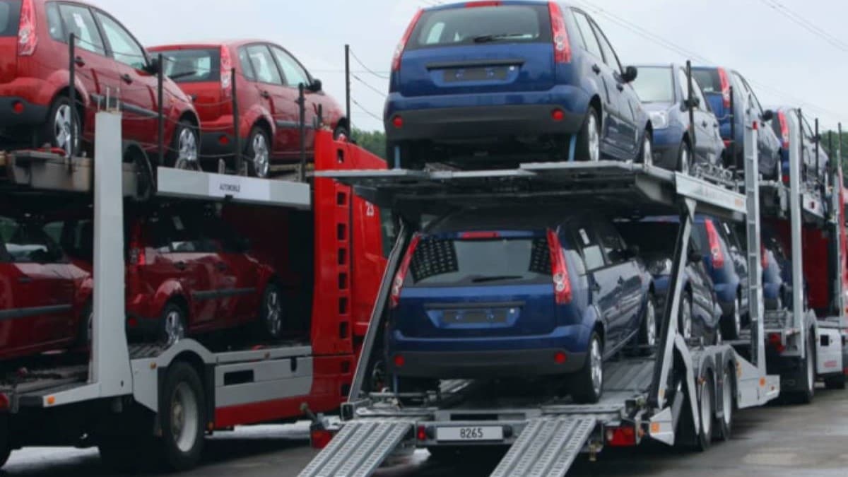 Des véhicules d'occasion à l'importation