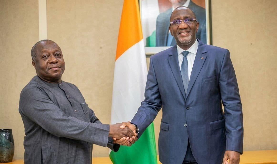Jean Gakam, président du Conseil d'administration d'Afriland First Bank CI, reçu par Dr. Souleymane Diarrassouba ministre du plan et du développement le 10 avril 2026
